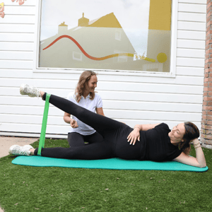 Zwangerschap side lying leg lifts