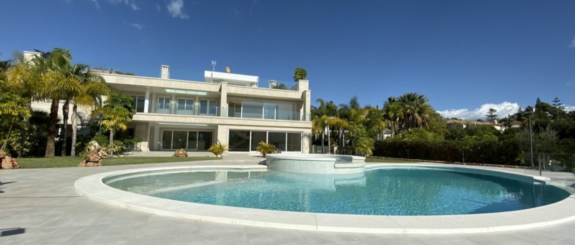 Marbella, New Modern Villa in Exclusive and Private Area.
