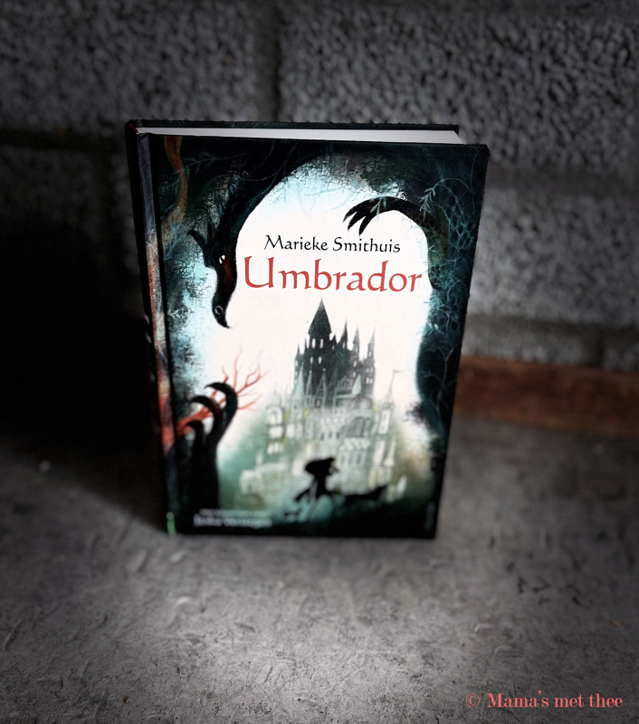 Cover van het boek Umbrador van Marieke Smitshuis
