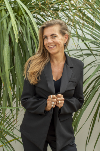 Manon van Leeuwen