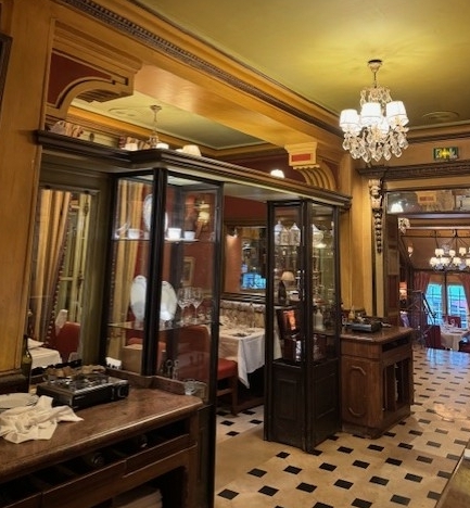 brasserie procope restaurant procope parijs