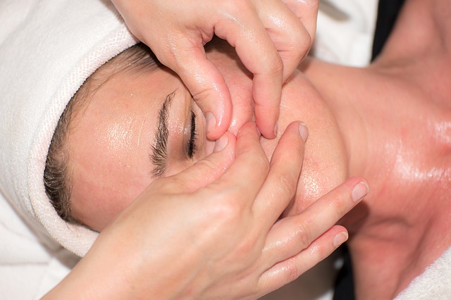 Verloren Dragende cirkel dealer cursus cosmetische bindweefsel cupping massage