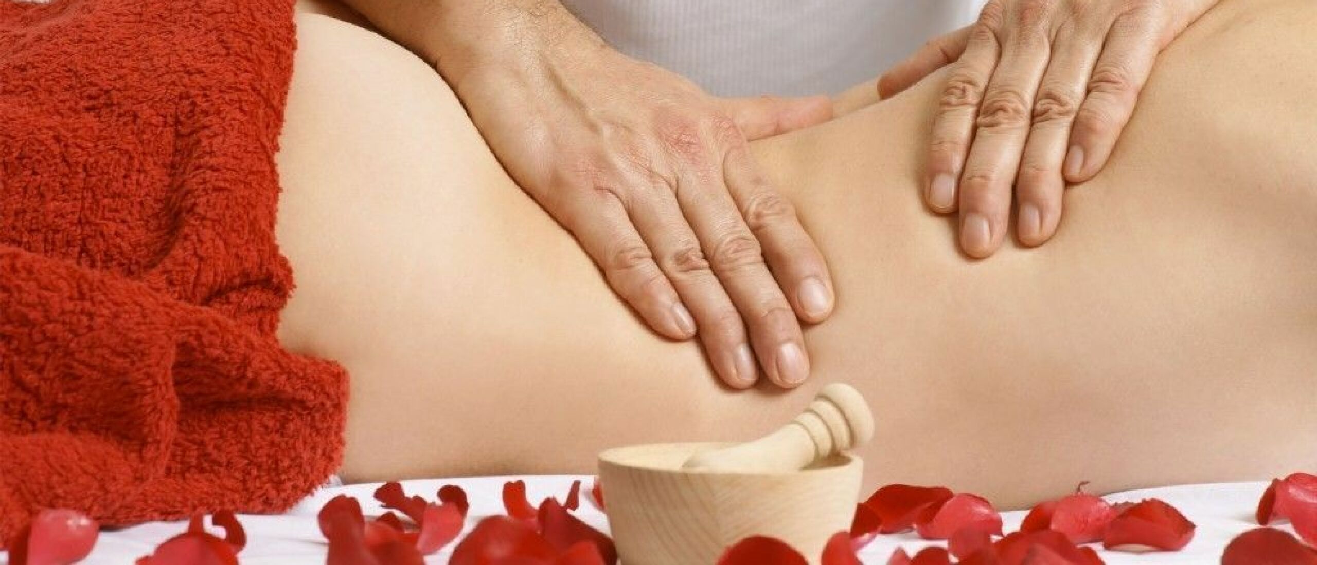 Massagetherapeut worden? Opleiding, praktijk en inkomen uitgelegd