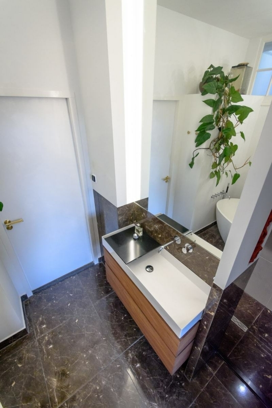 spiegelverlichting badkamer