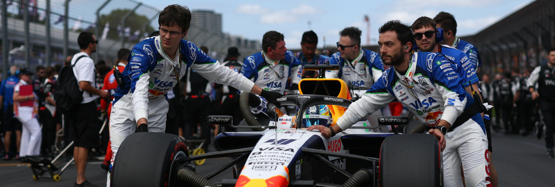 Red Bull Visa Cash Maverick Training Pitcrew training