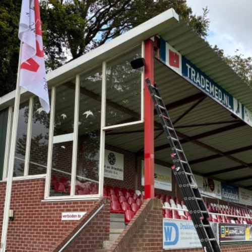 Geluidsinstallatie sportveld