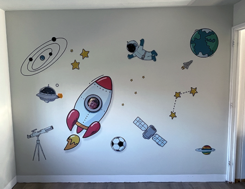 Wallprint met astronauten en planeten in jongenskamer Lichtenvoorde