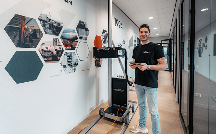 Wandprint geplaatst in nieuw bedrijfspand in Varsseveld