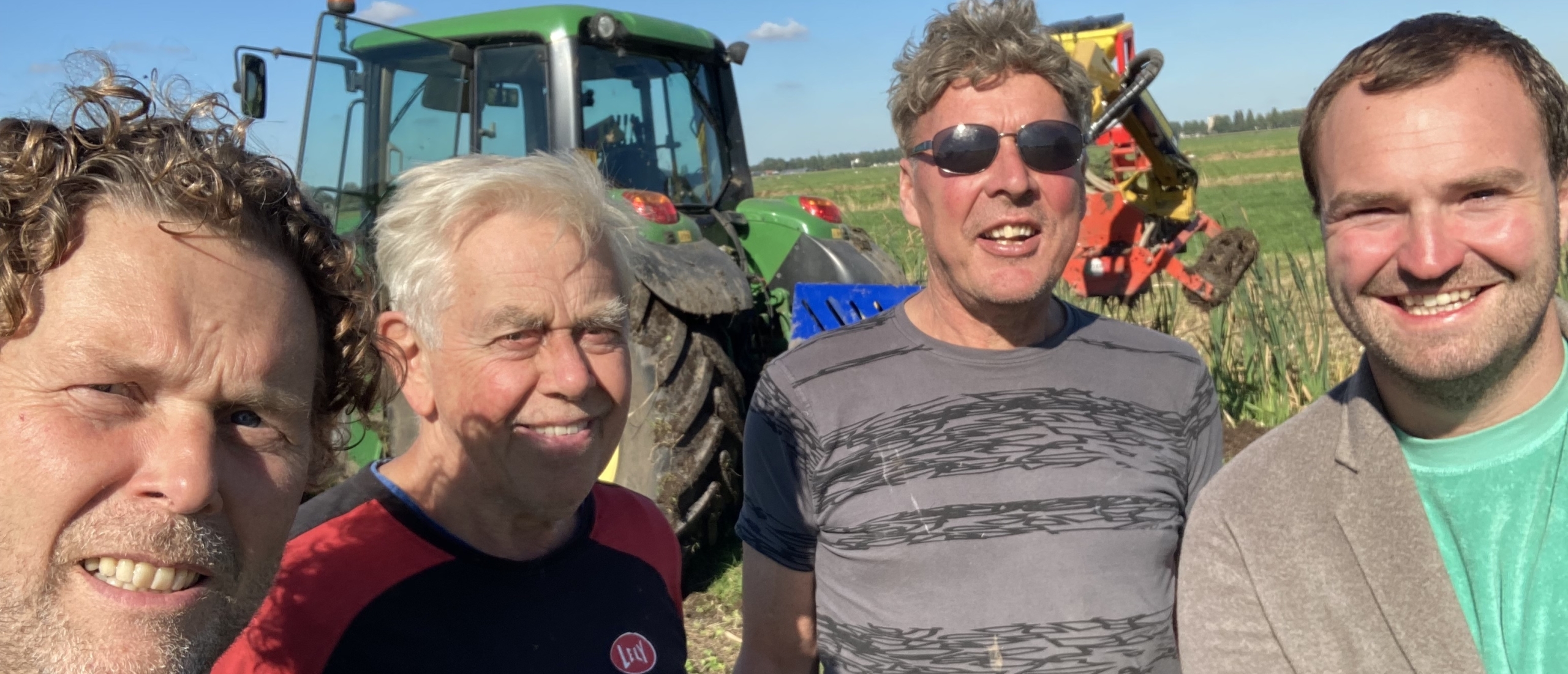 We zaaien de eerste 7.000m2 biodiversiteit in het Amstelland in!