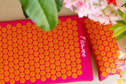 Afbeelding met de Flowee spijkermat