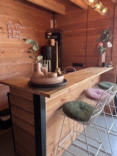 De Tuinkamer | Stay & Retreat  Rustig overnachten in Groningen met eigen ingang, ontbijt en gratis parkeren