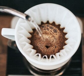 Faire du café filtre avec Kalita
