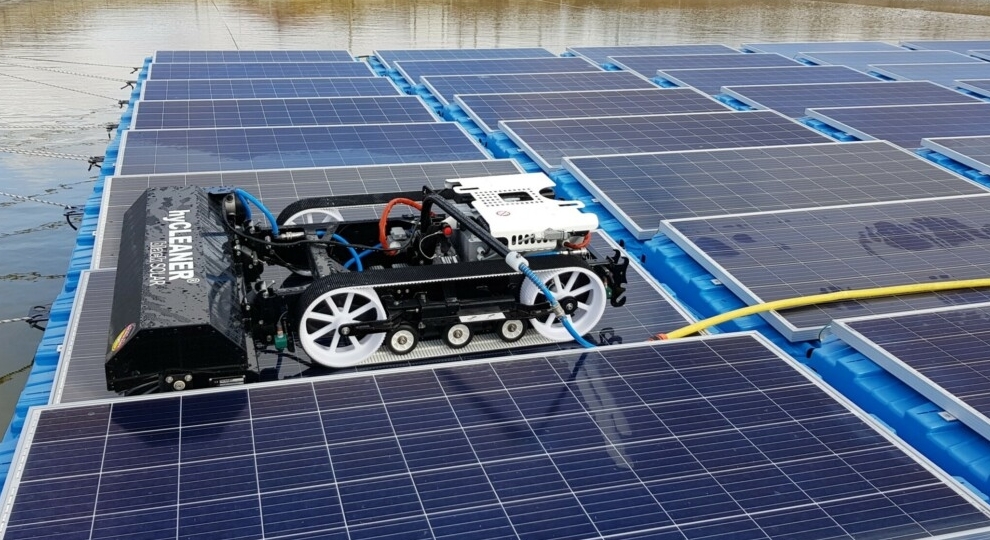 zonnepanelen-reinigen-robot