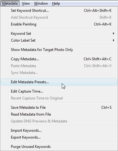 Screenshot van het Metadata-menu in Adobe Lightroom met de optie 'Edit Metadata Presets' geselecteerd.