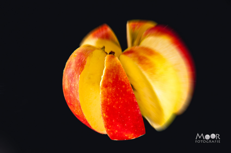 exploderend fruit fotograferen met flitsers en photoshop