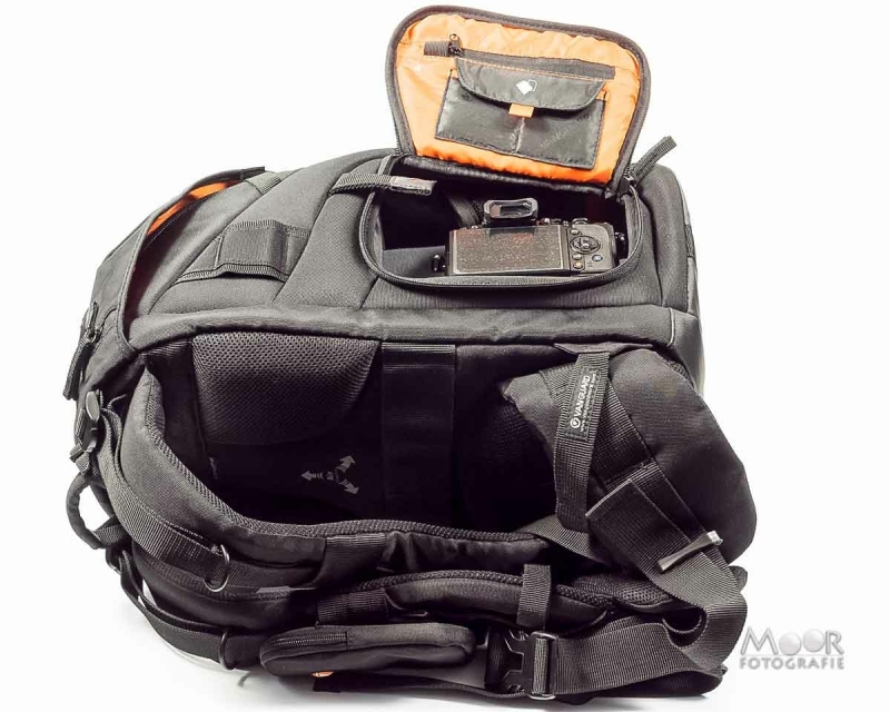 Vanguard Heralder 46 Review: Een veelzijdige en comfortabele daypack voor fotografen