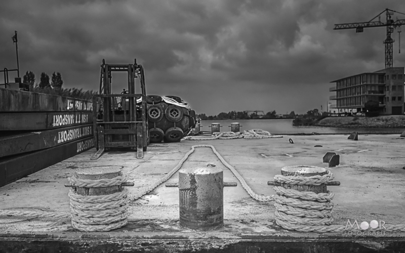 Fotowandeling door de haven van Werkendam