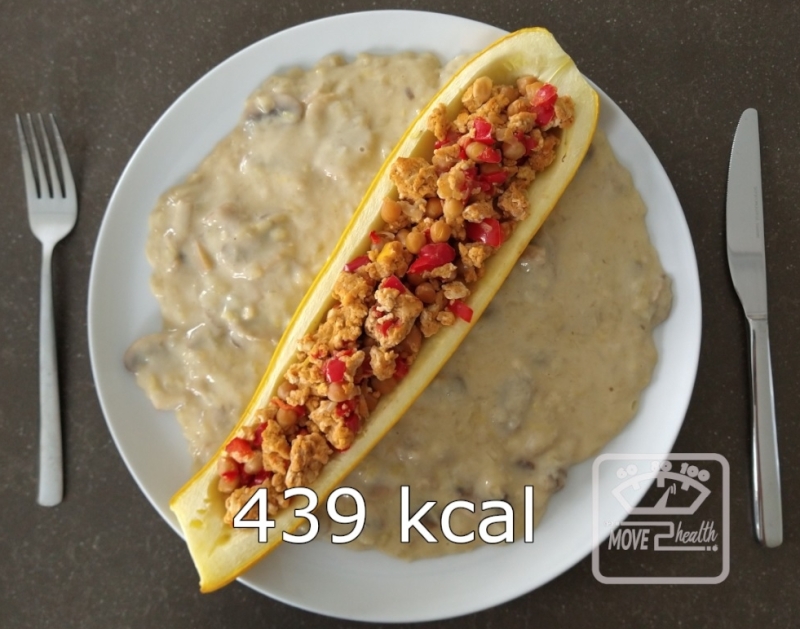 Vegetarische opgevulde courgette met champignonsaus gezond en caloriearm recept 439 kcal
