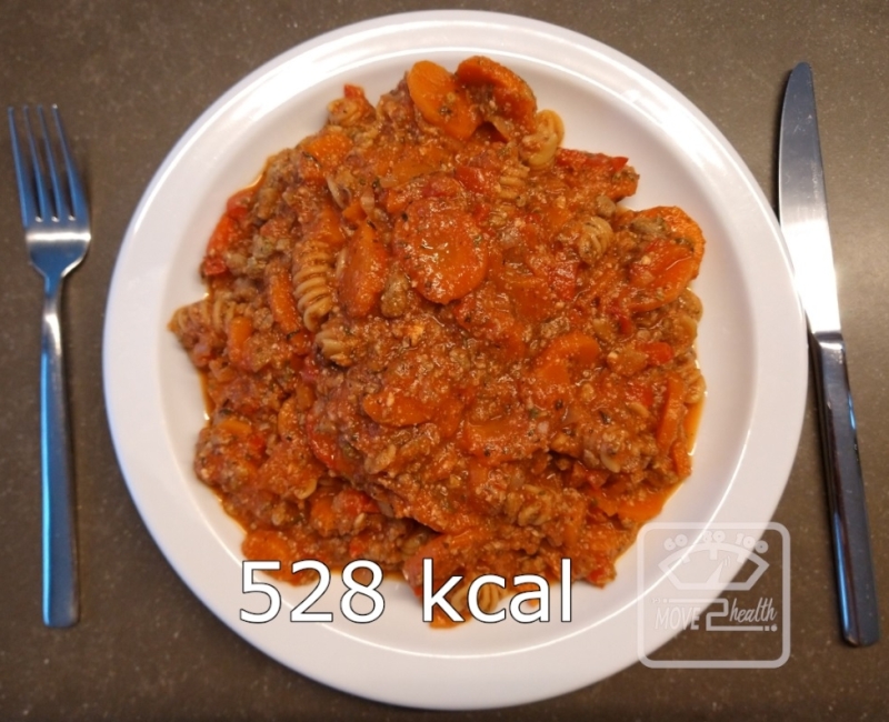 Vegetarische tomatensaus met ricotta en kikkererwtenpasta gezond en caloriearm 528 kcal voedingswaarde