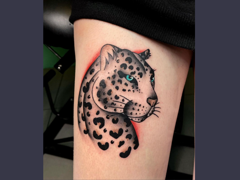Fine line tattoo luipaard