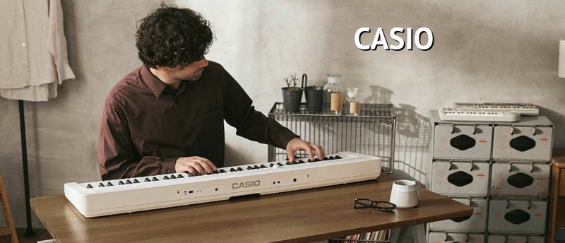 Casio digitale piano met een uitstekende prijs-kwaliteitverhouding, ideaal voor beginners en muzikanten thuis..