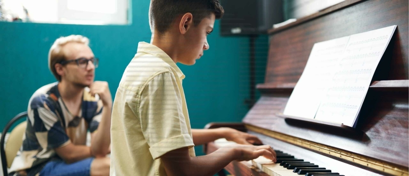 Geen goede begeleiding bij piano leren spelen