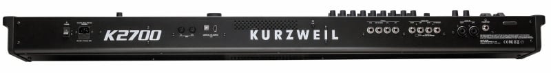 Kurzweil K2700 achterzijde met aansluitingen - specificaties.