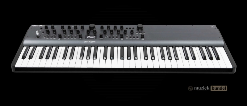 Bekijk de volledige specificaties van de Modal Electronics Argon8X – een 8-stemmige wavetable synthesizer met geavanceerde synthese en MPE.