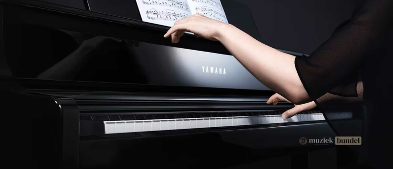 Lees wat gebruikers vinden van de Yamaha CLP-825, inclusief ervaringen over speelgevoel, klankkwaliteit en functies van deze digitale piano.