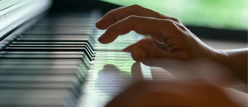 Knip je nagels bij leren piano spelen TIP