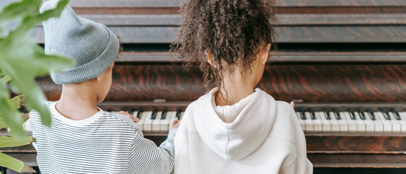 Zelf piano leren spelen voor kinderen