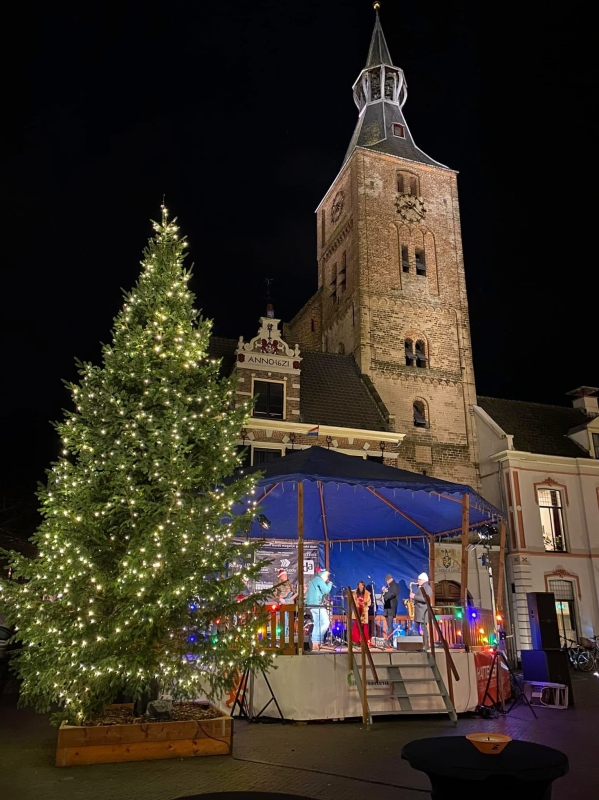 muziektent op de markt Hattem