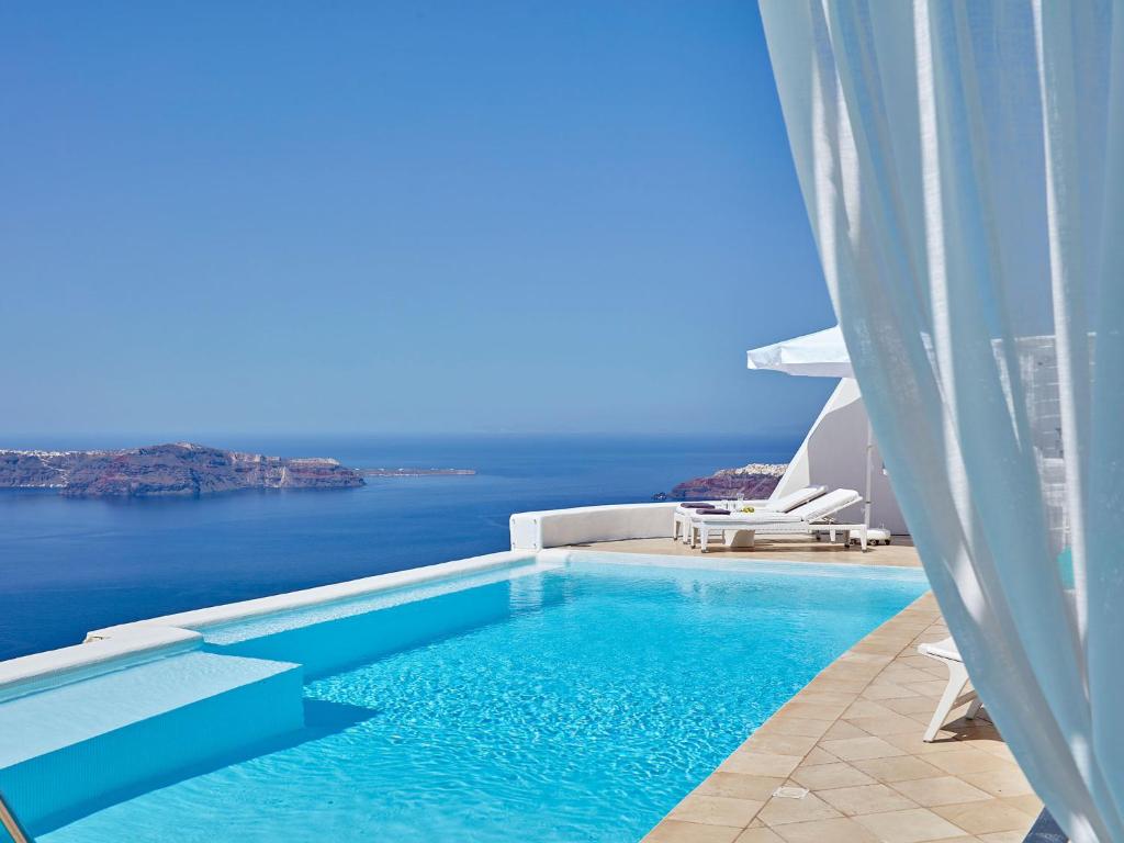 Astra Suites Santorini