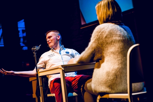 Ontdek via spectaculaire experimenten en audio-illusies hoe makkelijk je brein te hacken is