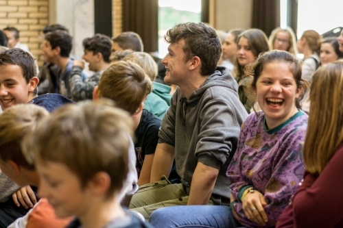 Theaterlezing over sociale media en het brein Theaterlezing over sociale media en het brein