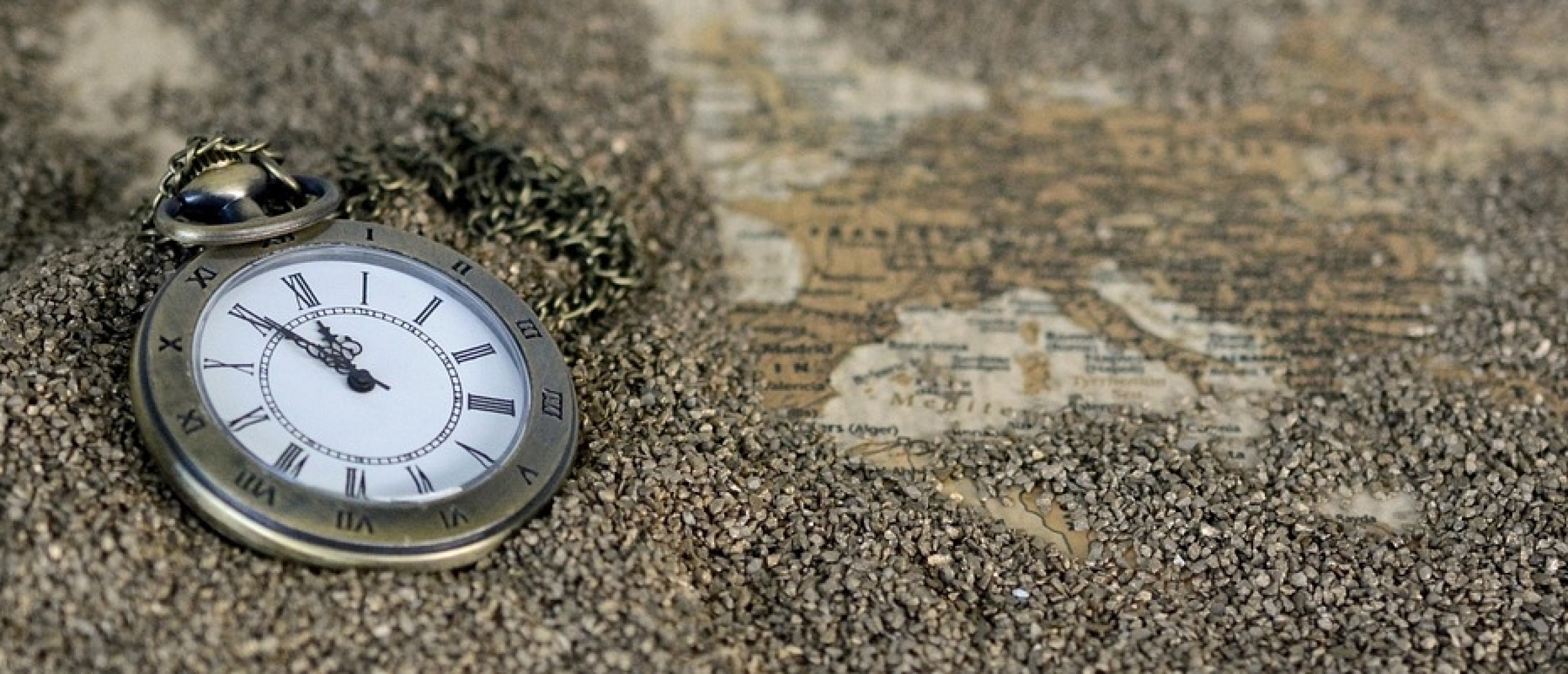 Langzaam denken in een snelle wereld – wat we leren van The Clock of the Long Now