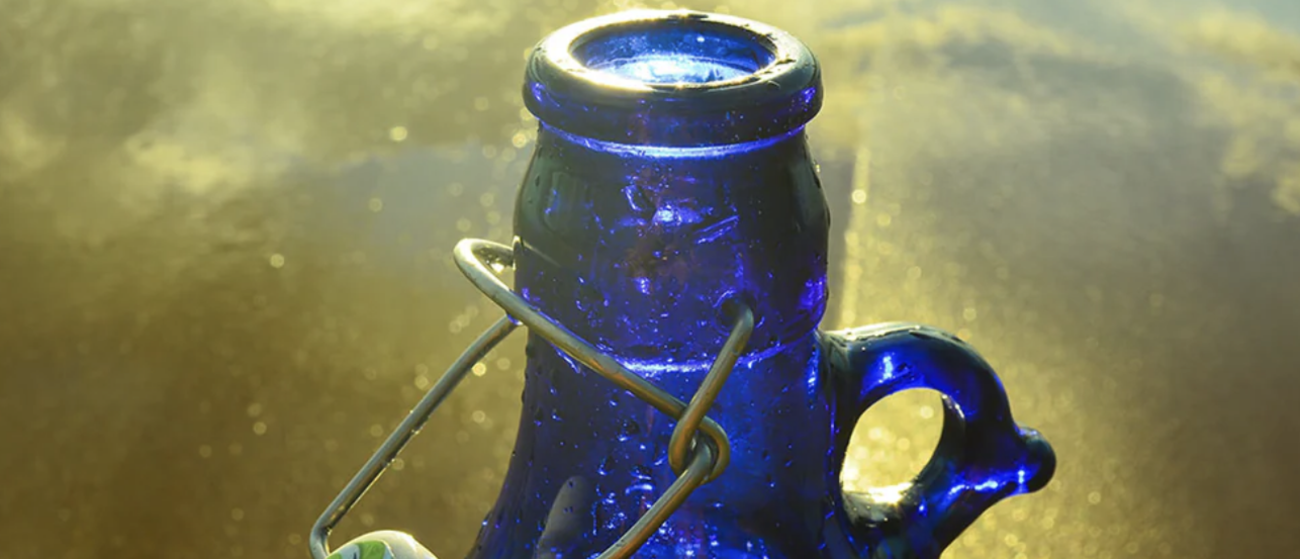 5 liter fles blauw glas beugeldop 5 liter fles blauw glas beugeldop