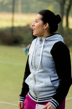 Naomi Rinsampessy, coach