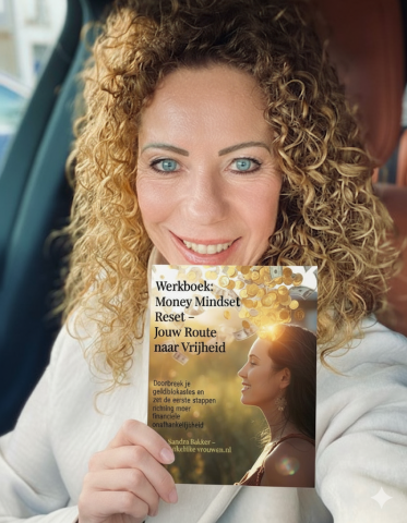 Sandra Bakker met werkboek Verander je money mindset Sandra Bakker met werkboek Verander je money mindset