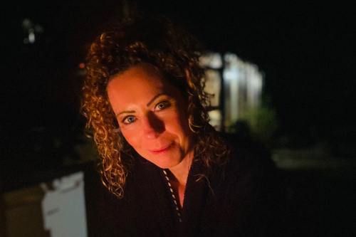 Sandra Bakker, onafhankelijke vrouw