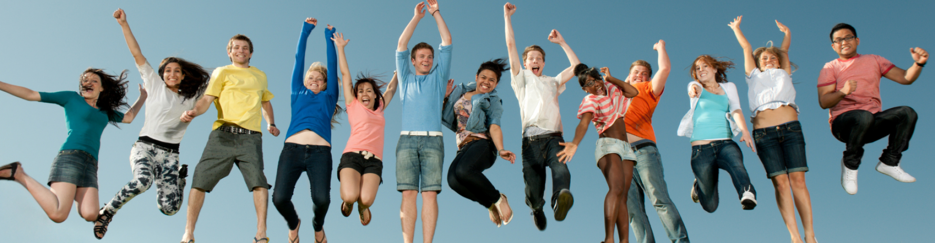 Leerlingen springen een gat in de lucht