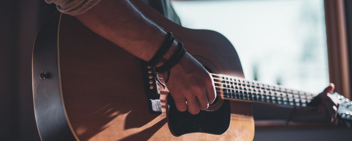 10 tips voor zuivere gitaarakkoorden