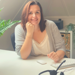 Lara van der Zwaag opvoedondersteuning