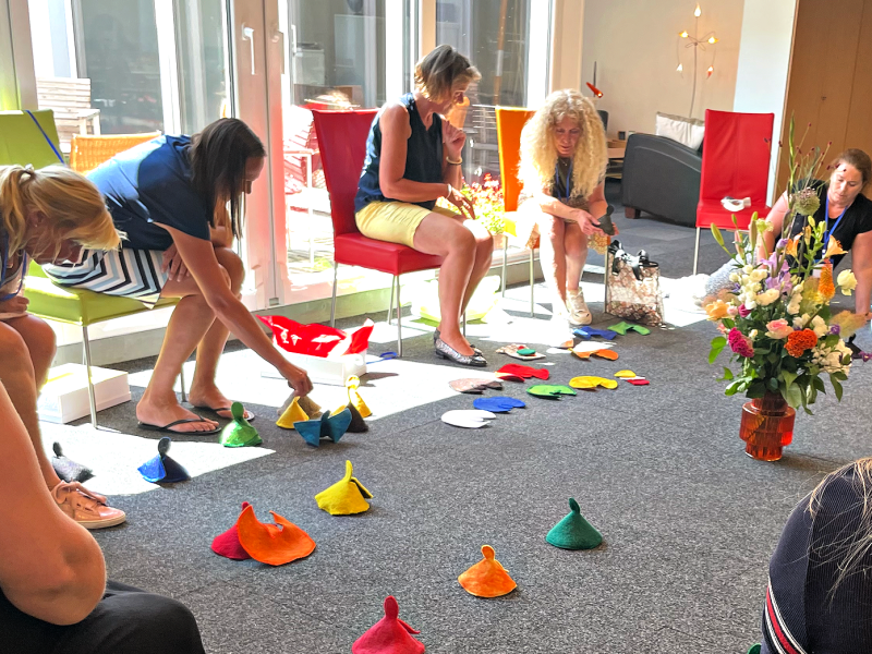 masterclass familieopstellingen kintsugi opstellingspoppetjes