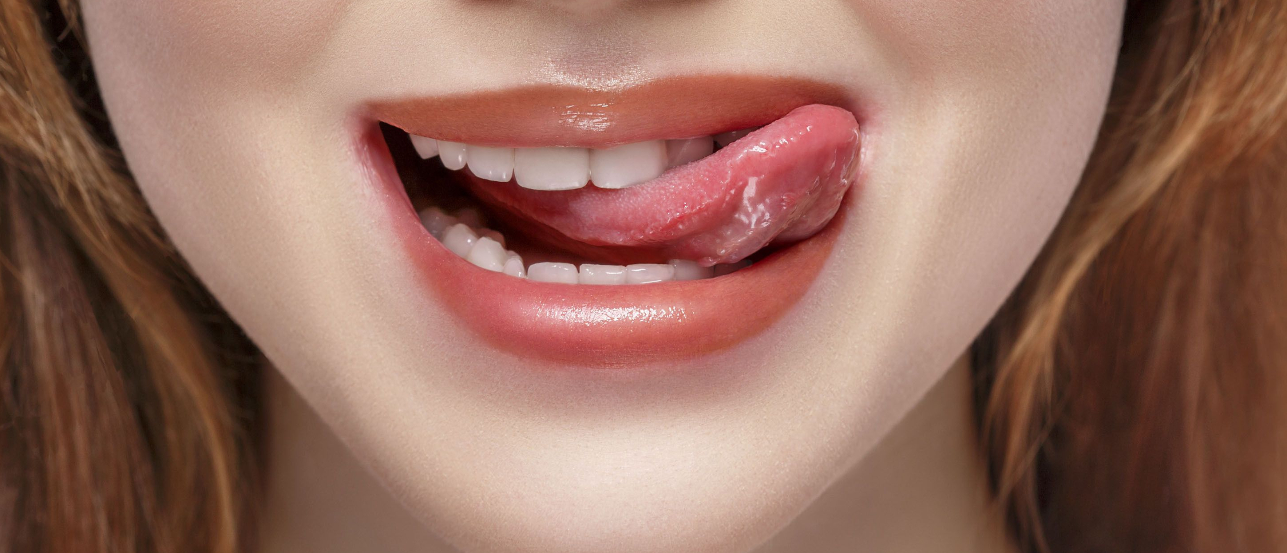 Kun je eczeem krijgen van het veelvuldig likken van je lippen?