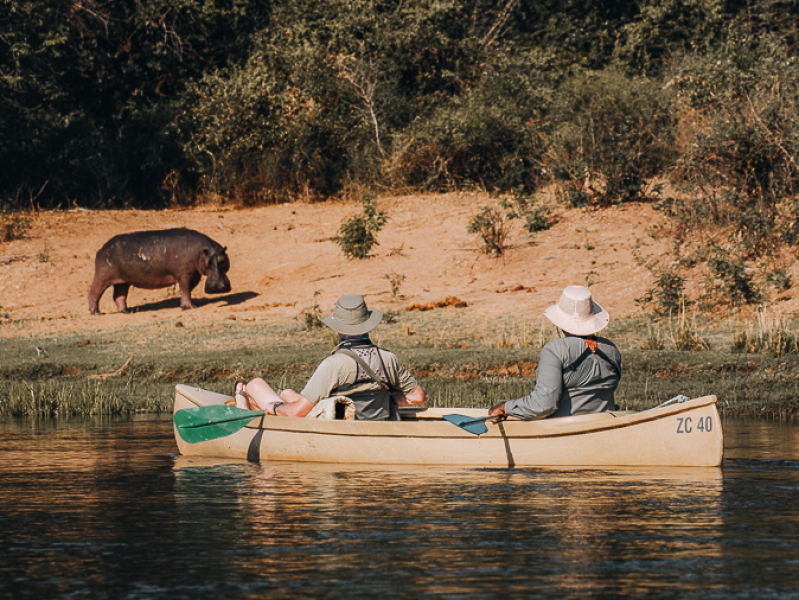 Canoe Safari Chiawa Camp Lower Zambezi