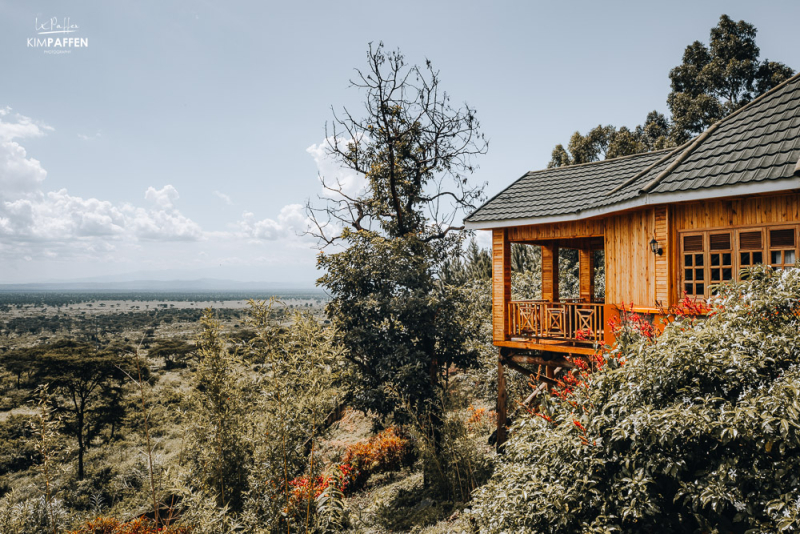 Parkview Safari Lodge is one of the best places to stay for safari in Queen Elizabeth NP