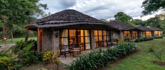 mid-range place to stay Murchison Falls Uganda