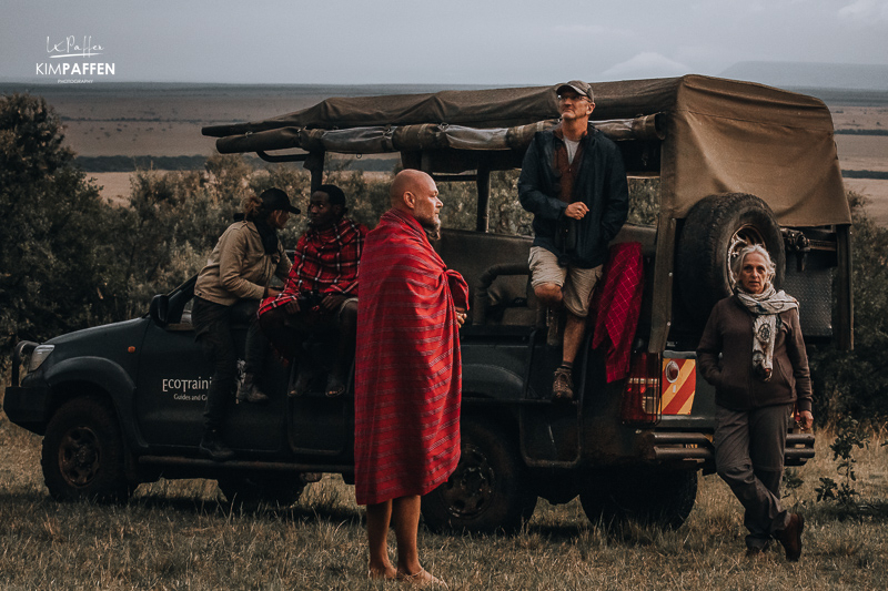 Sundowner on a rainy afternoon game drive