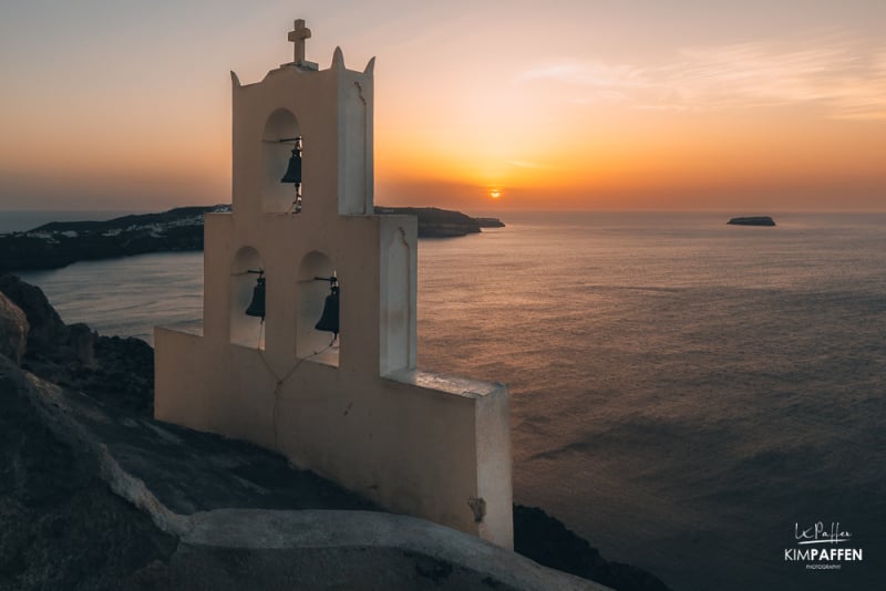 One of the best sunset viewpoints in Santorini